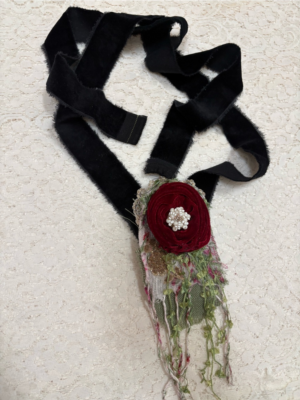 Upcycled Island Red Velvet Floral Brooch Jabot Necklace Choker - Picture 7 of 9